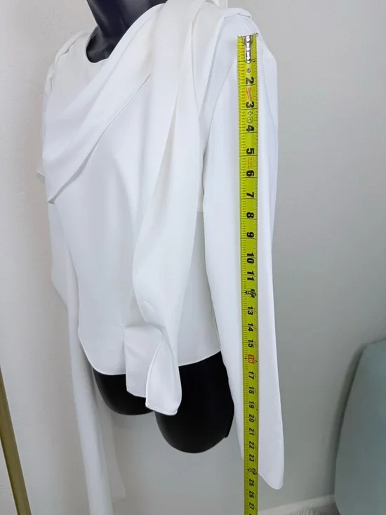 A.W.A.K.E. MODE White Roman Greek Asymmetric Draped Scarf Top - Picture 16 of 16